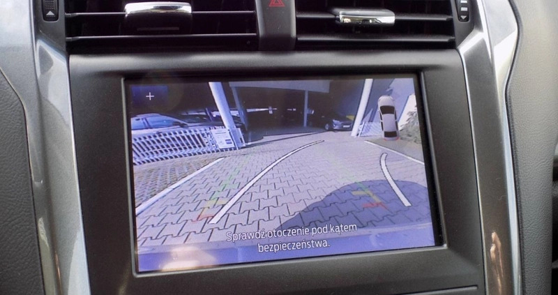 Ford Mondeo cena 88888 przebieg: 59700, rok produkcji 2020 z Szczecin małe 704